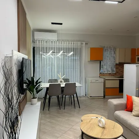 Pau's Daily Apartment *